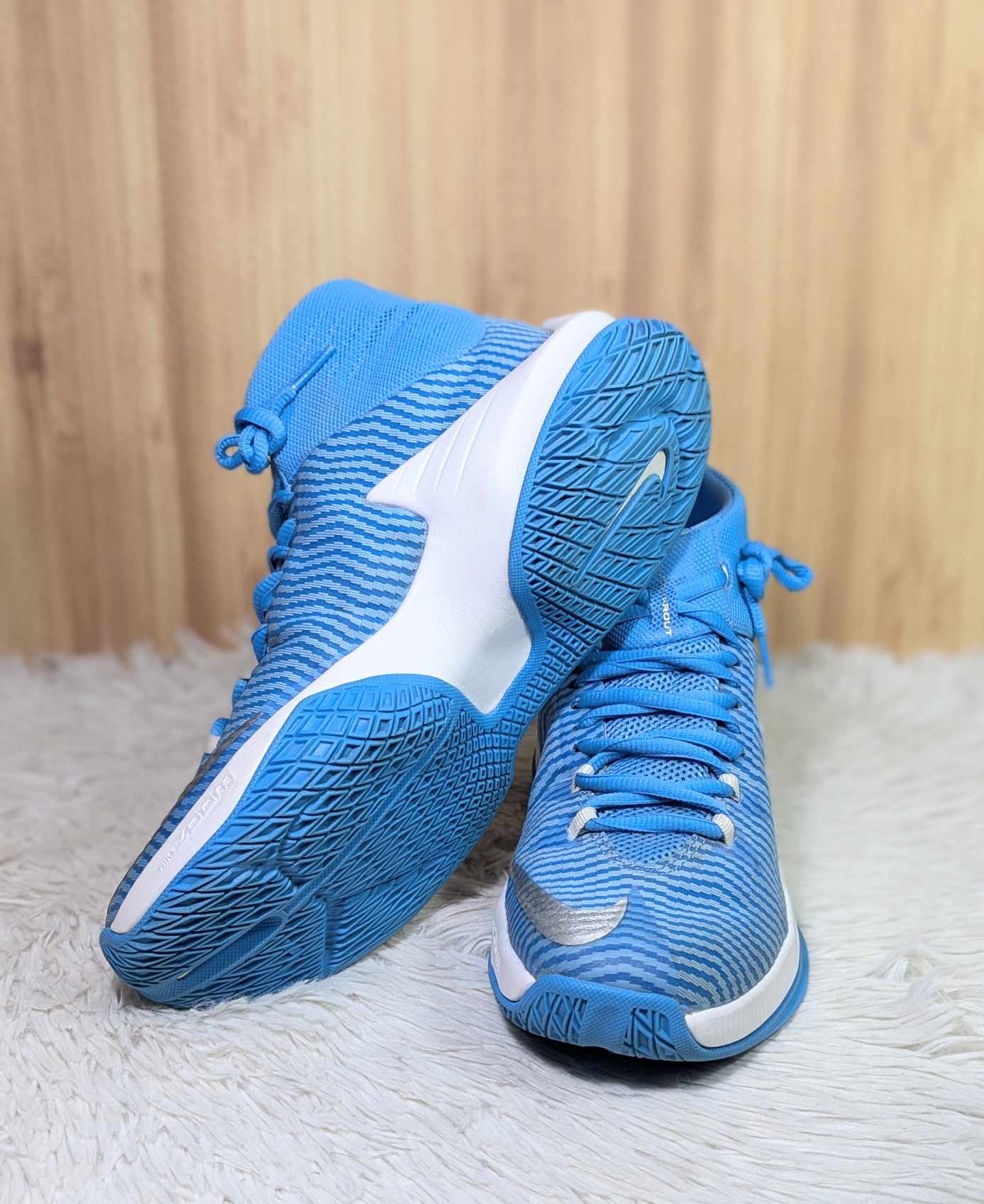 Size 7 - Nike Zoom Clear Out TB Blue