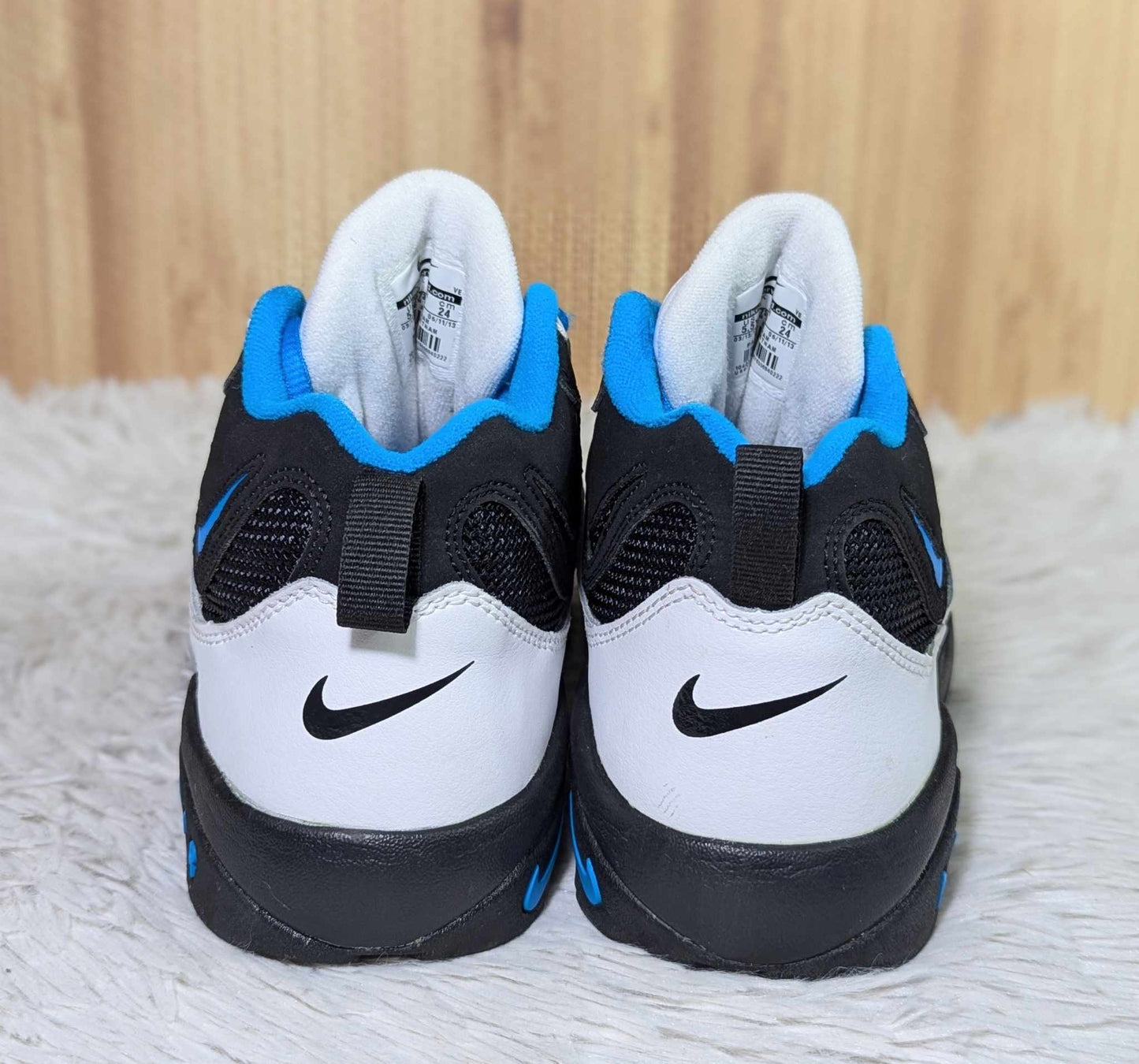 Air Speed Turf  'Black Blue Hero'