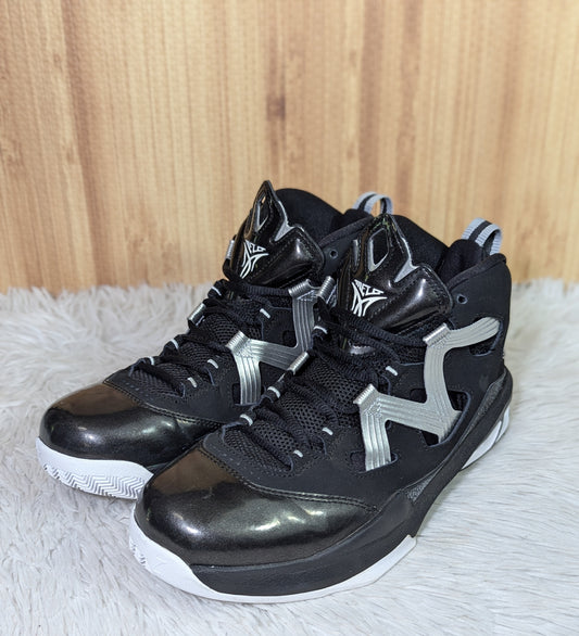 Jordan Melo M9 'Black Metallic Silver'