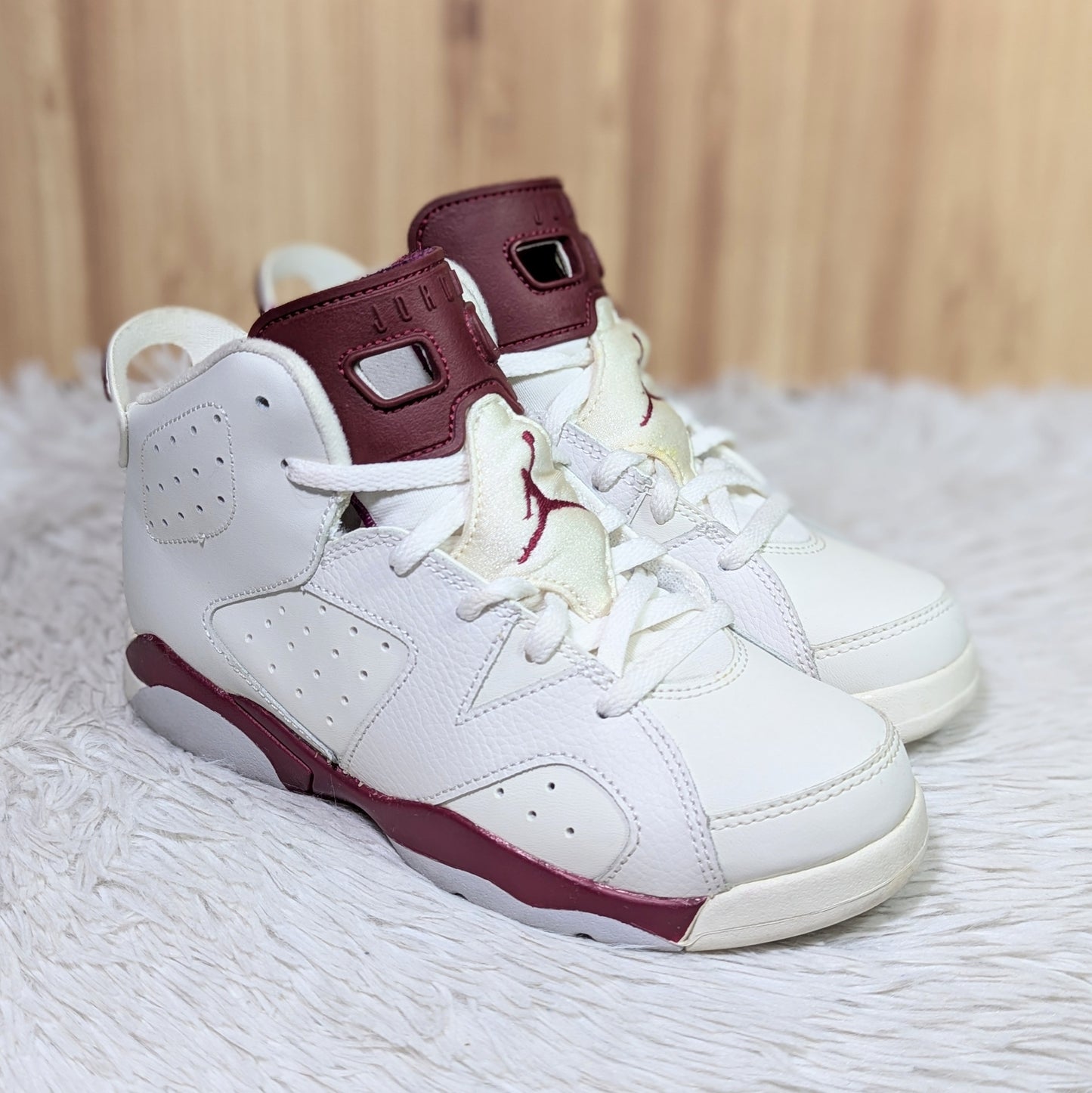 Air Jordan 6 Retro 2015 Maroon