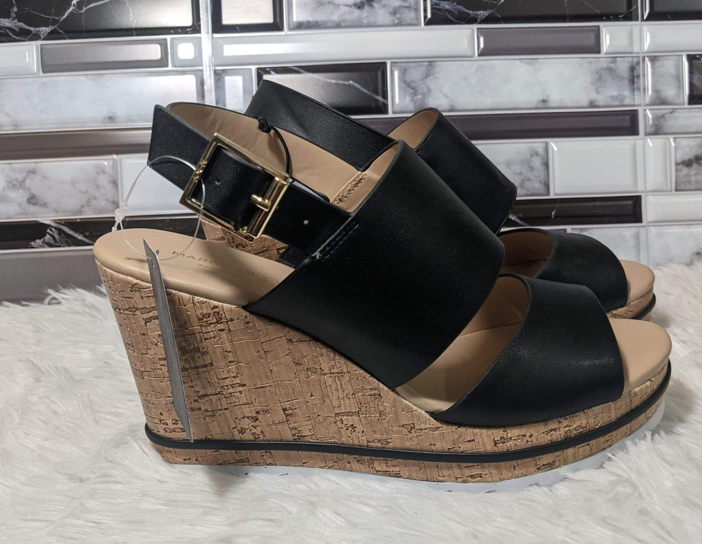 Black Wedges